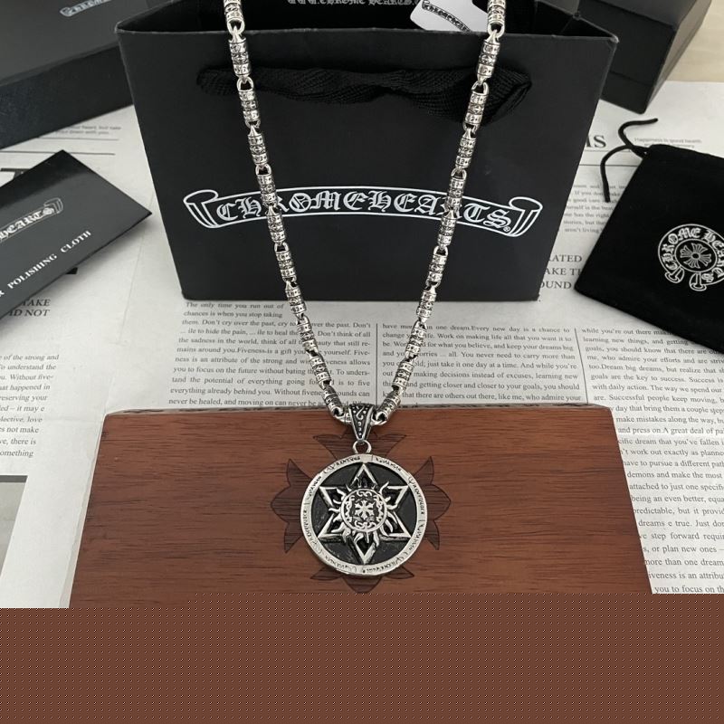 Ch**me He**ts necklaces